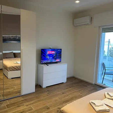 Andrea Luxury * Bari