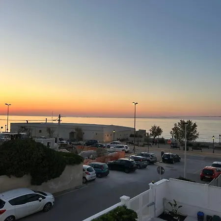 Apartment Andrea Luxury Bari