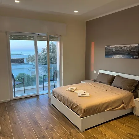 Andrea Luxury