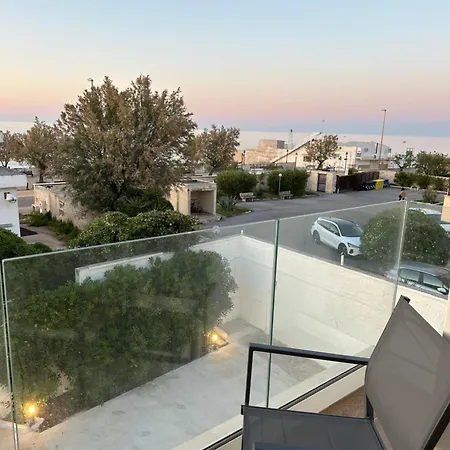 Andrea Luxury * Bari