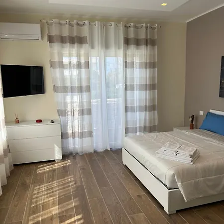 Apartment Andrea Luxury Bari