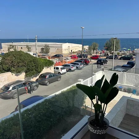 Andrea Luxury Μπάρι