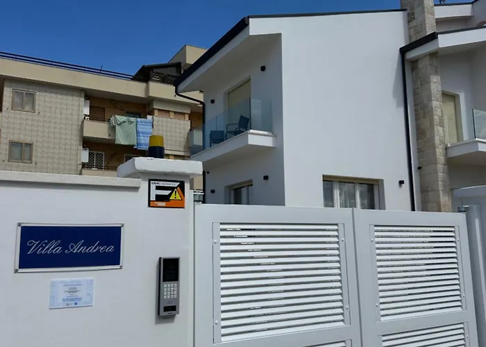 Andrea Luxury בארי